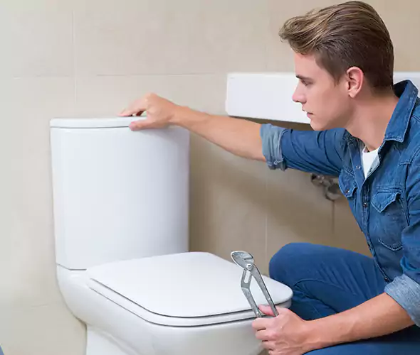 Expert Plumber for Toilet Replacement in Boca Raton, FL: Schedule Affordable Toilet Replacement Services with Us