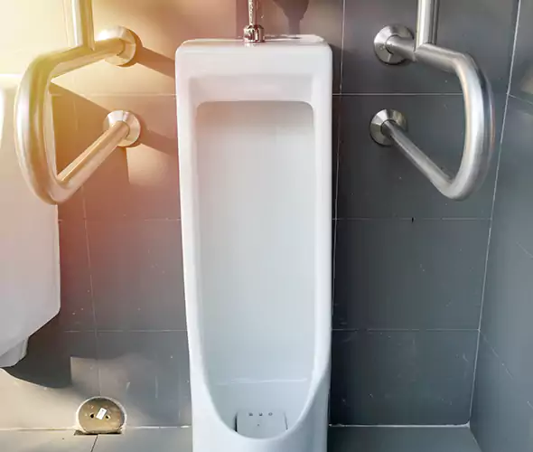 Expert Urinal Installation in Boca Raton, FL: Schedule Reliable Plumbing Services with Us